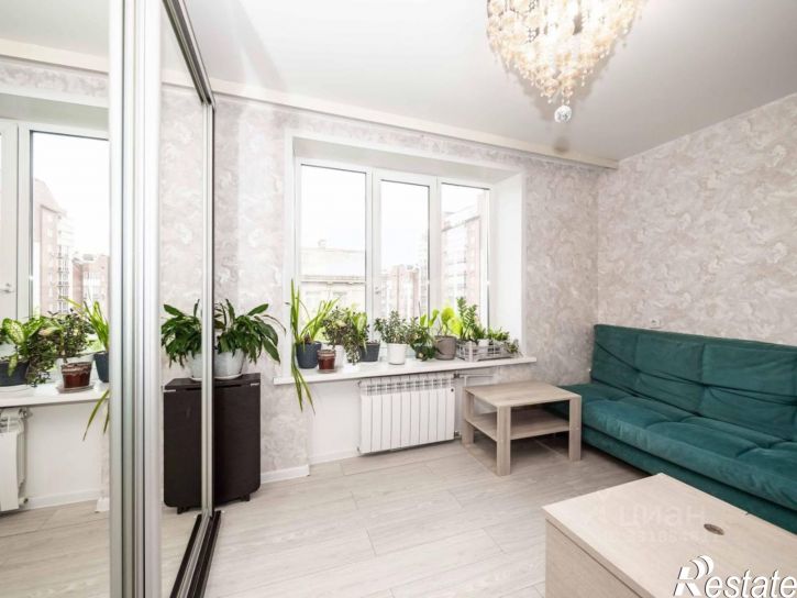3-комн квартира ул Крылова, 1,  д. 1
