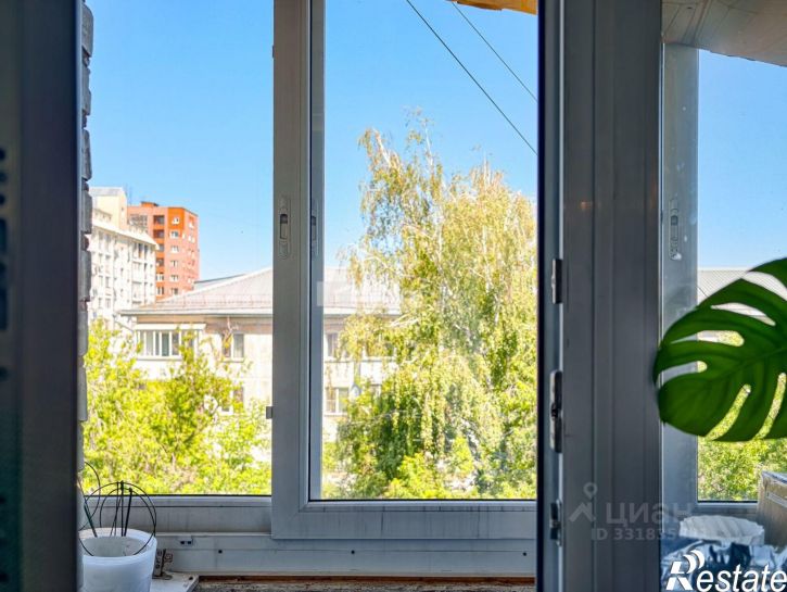 3-комн квартира Красный пр-кт, 67А,  д. 67А