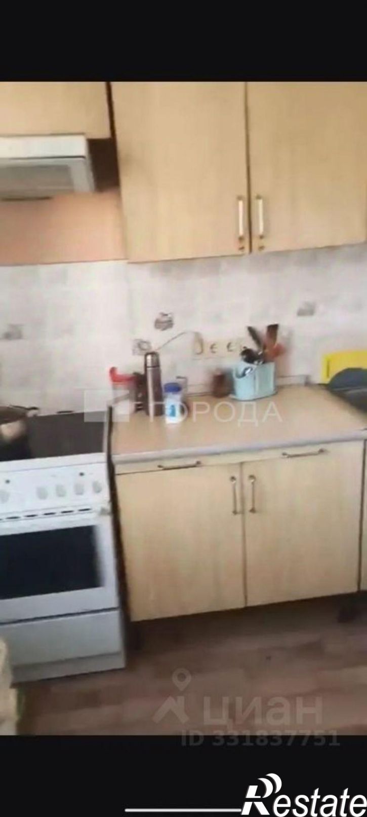 1-комн квартира ул Земнухова, 8,  д. 8