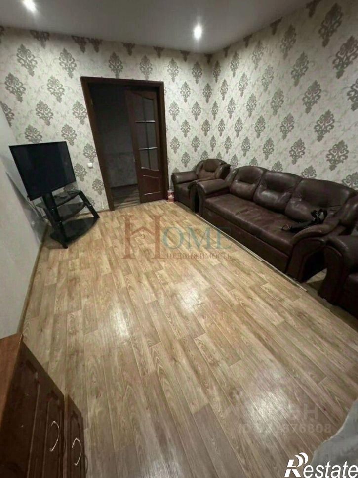 3-комн квартира пр-кт Дзержинского, 79,  д. 79