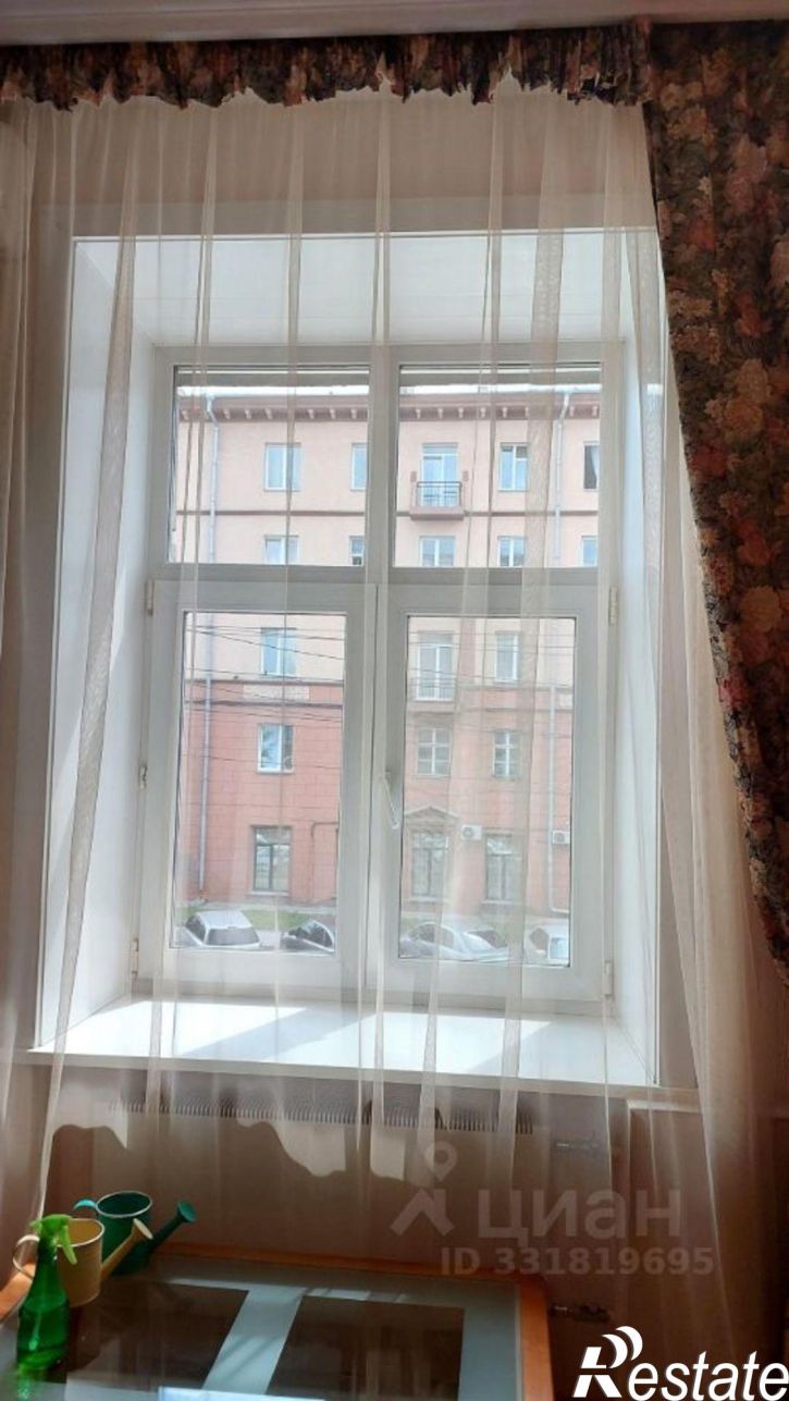 3-комн квартира ул Крылова, 7,  д. 7