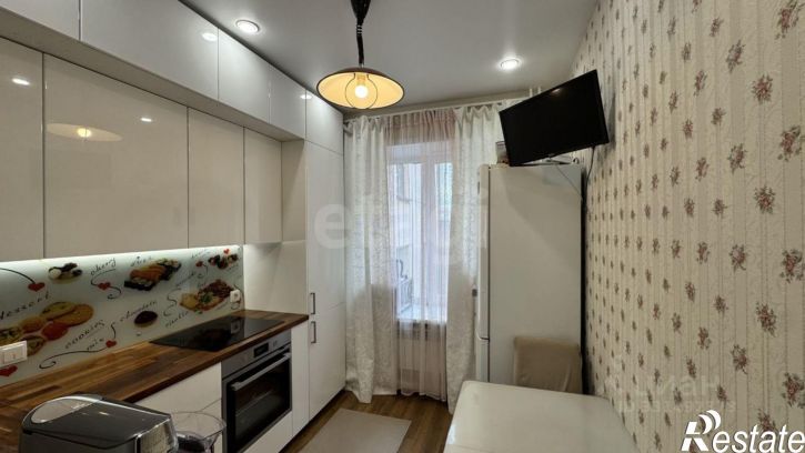 3-комн квартира Красный пр-кт, 33,  д. 33