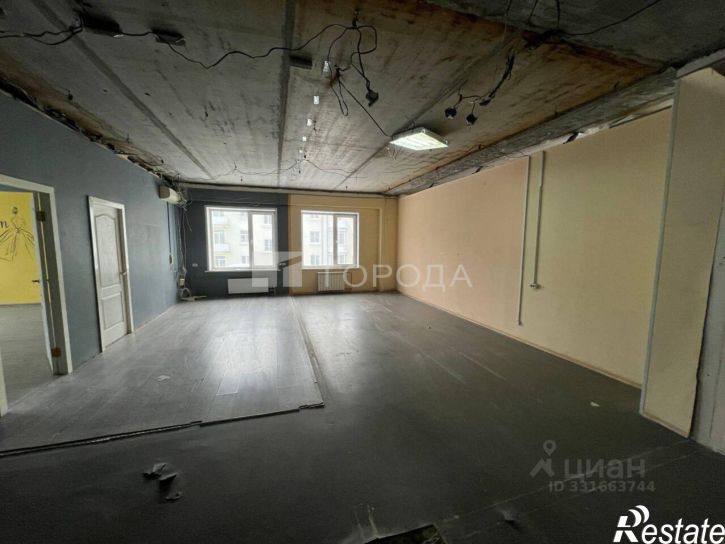 4-комн квартира ул Коммунистическая, 50,  д. 50