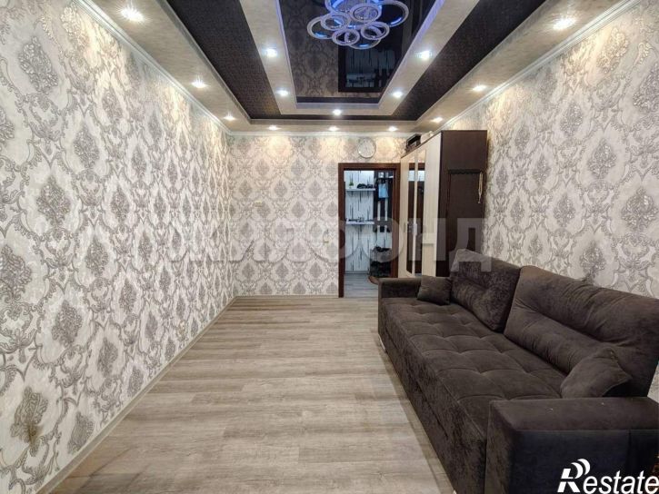 3-комн квартира Сибиряков-Гвардейцев улица, д.53/7