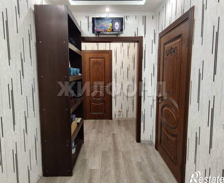 3-комн квартира Сибиряков-Гвардейцев улица, д.53/7