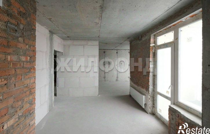 3-комн квартира ул Галущака, 15,  д. 15