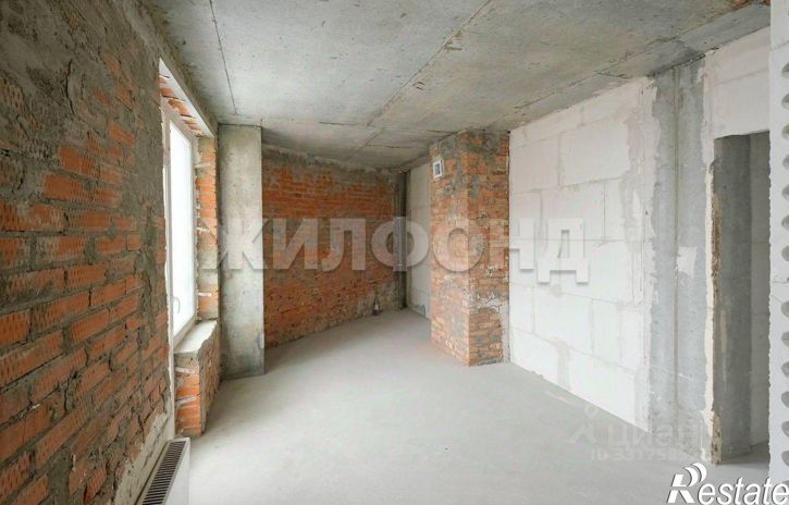 3-комн квартира ул Галущака, 15,  д. 15