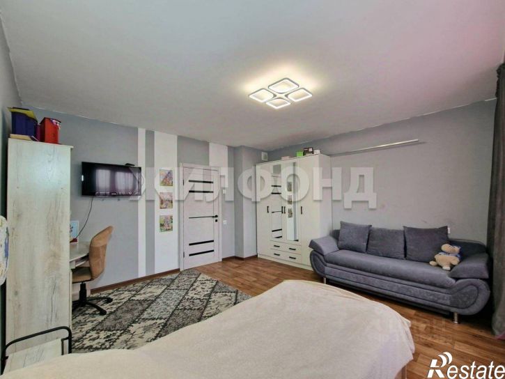 3-комн квартира ул Татьяны Снежиной, 37,  д. 37