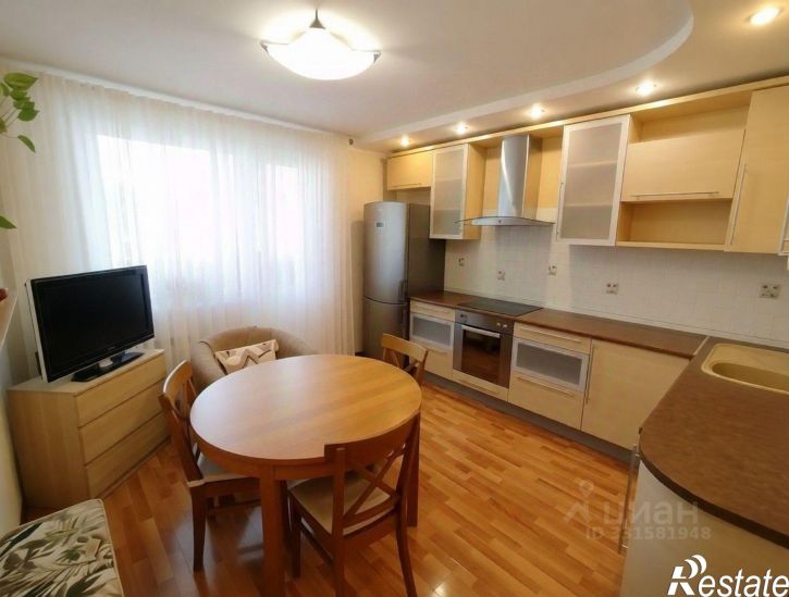 2-комн квартира Горский мкр, 61,  д. 61