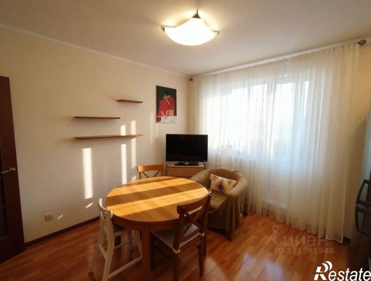 2-комн квартира Горский мкр, 61,  д. 61