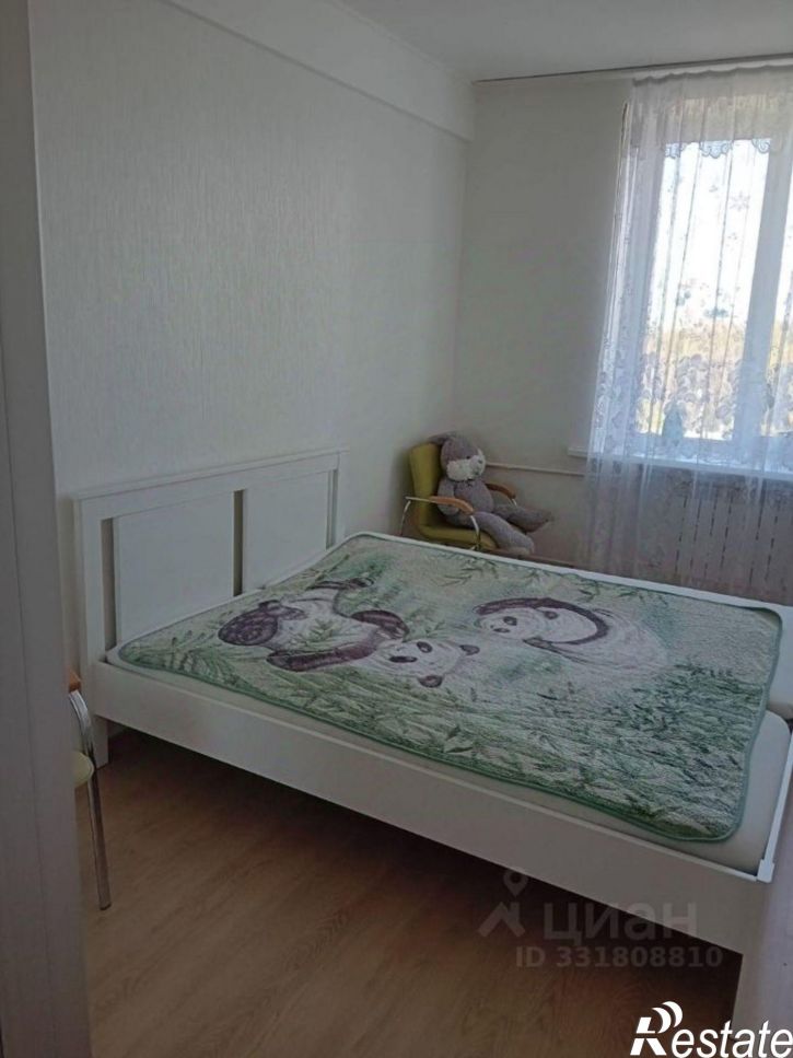3-комн квартира ул Пархоменко, 4,  д. 4