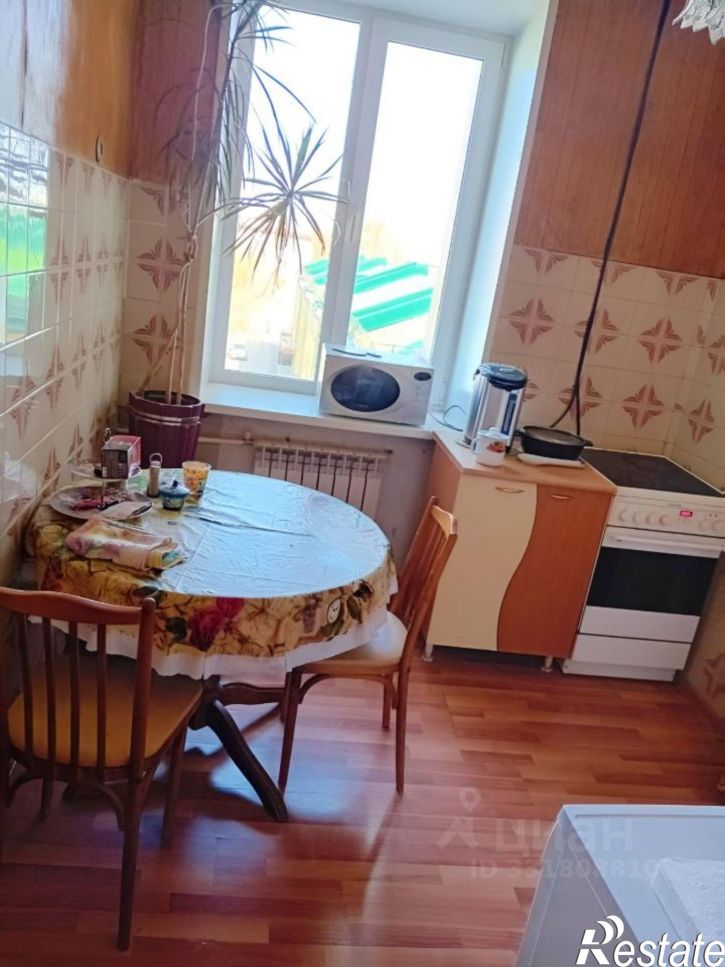 3-комн квартира ул Пархоменко, 4,  д. 4