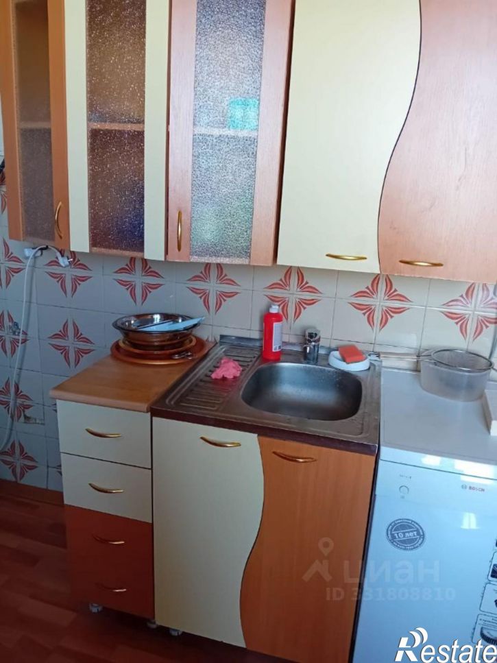 3-комн квартира ул Пархоменко, 4,  д. 4