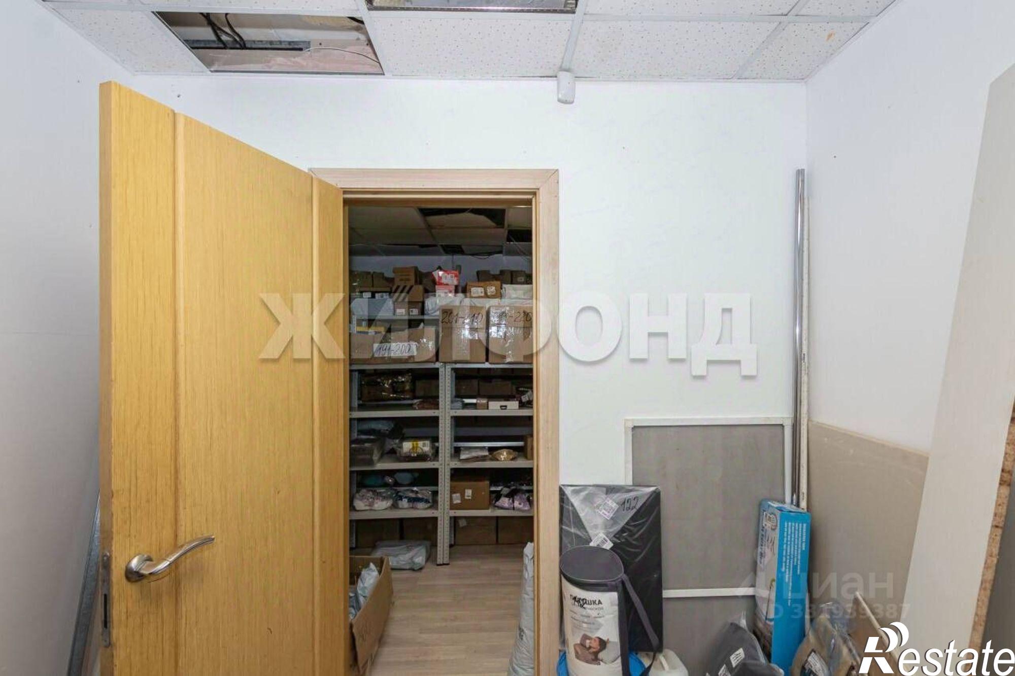 Купить торговое помещение за 7 000 010 рублей на ул Зорге, 73