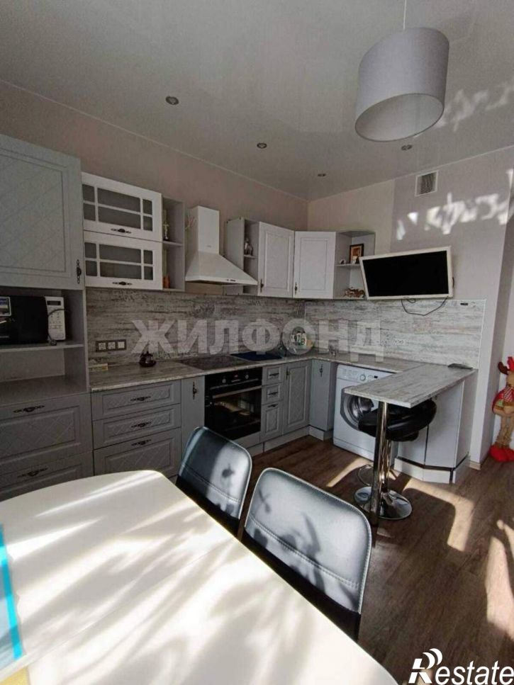 1-комн квартира Залесского улица, д.8/1