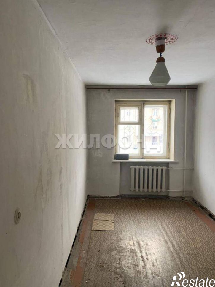 3-комн квартира Ватутина улица, д.28