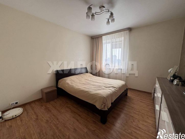 2-комн квартира Кошурникова улица, д.8