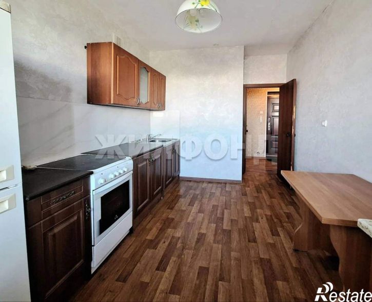 1-комн квартира Титова улица, д.250