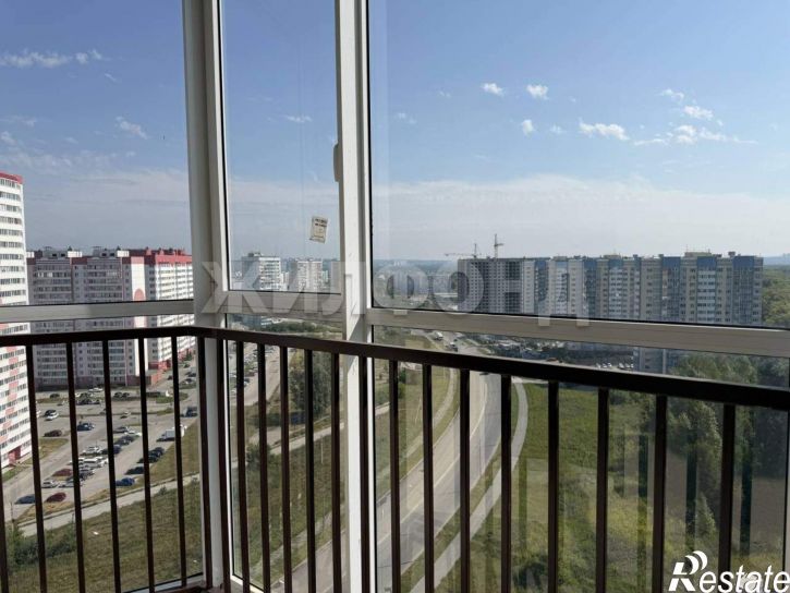 3-комн квартира Петухова улица, д.172