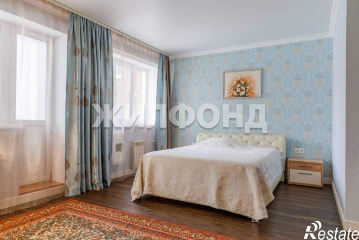 4-комн квартира Вертковская улица, д.38