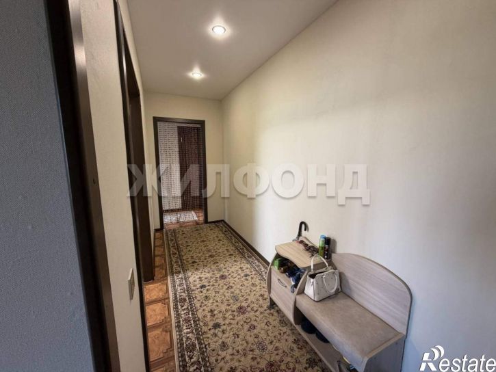 3-комн квартира Красных Зорь улица, д.1