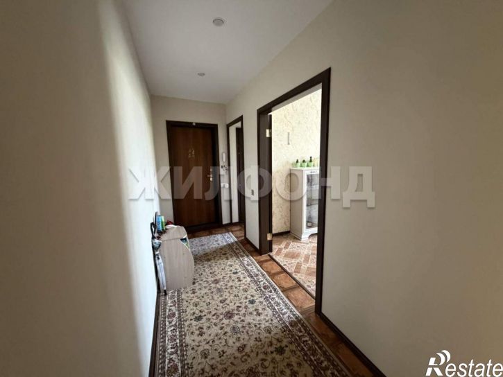 3-комн квартира Красных Зорь улица, д.1