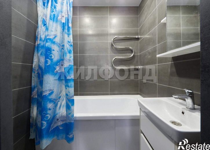 3-комн квартира Толбухина улица, д.41
