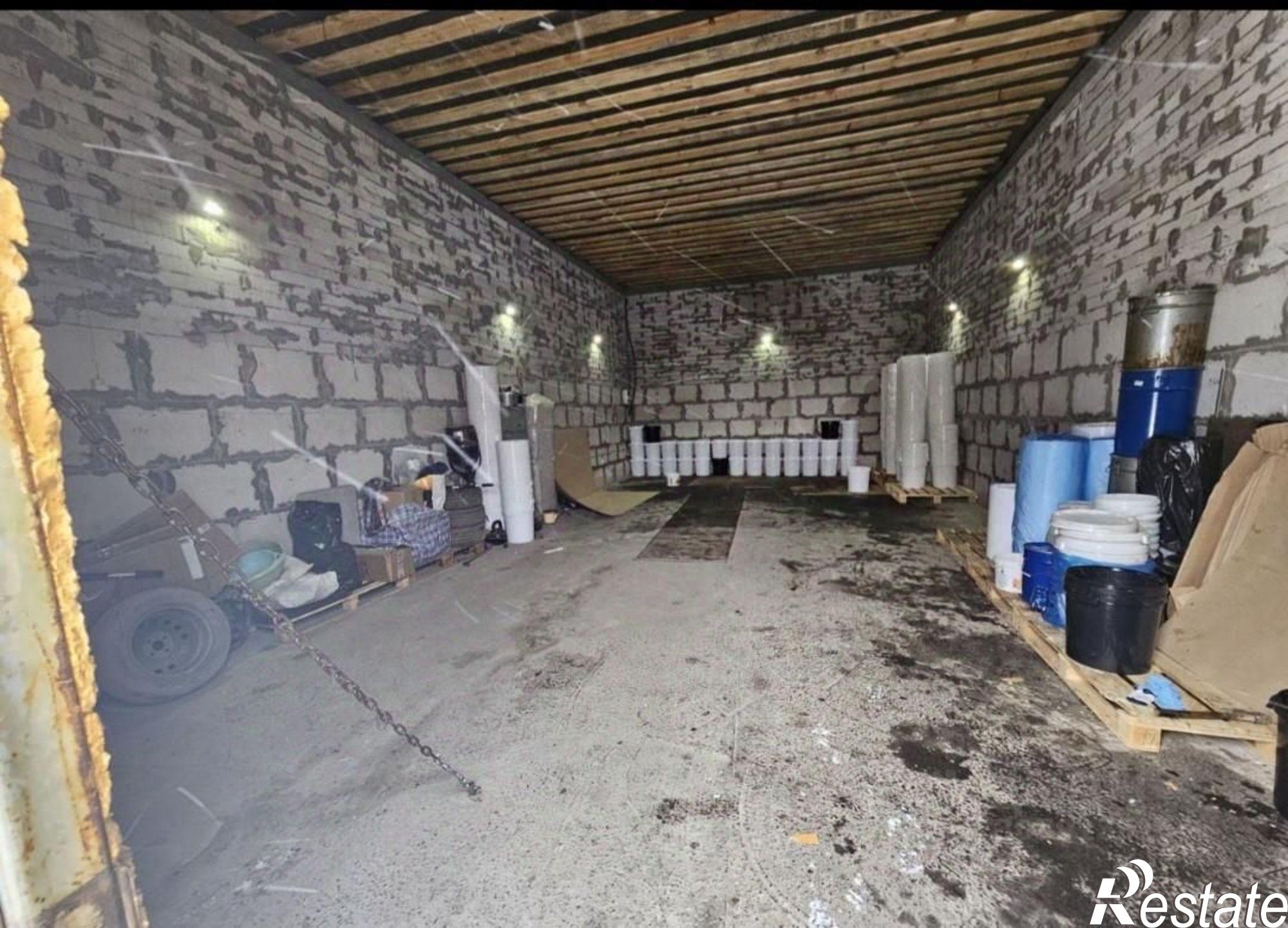 Купить гараж, место в паркинге за 2 800 040 рублей на метро Площадь Ленина
