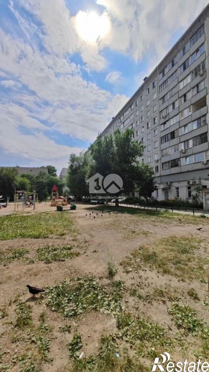 3-комн квартира ул Бориса Богаткова, 208/3,  д. 208/3
