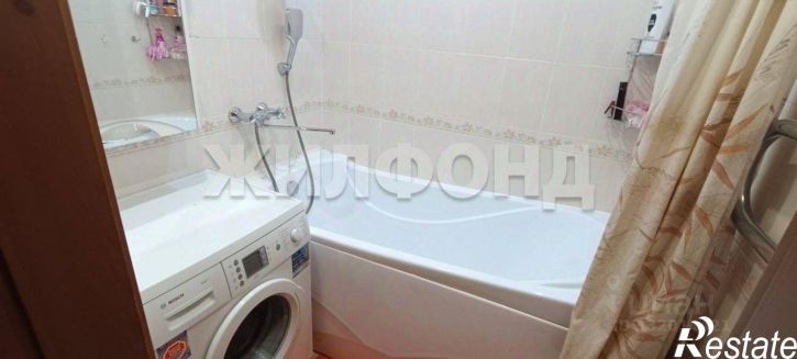 4-комн квартира ул Вертковская, 40,  д. 40