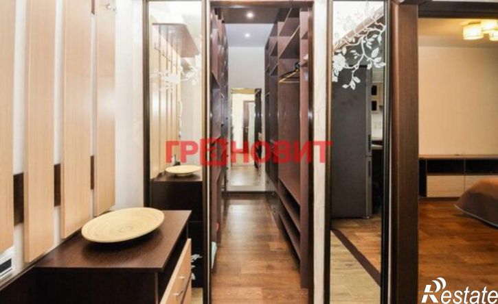 2-комн квартира ул Зорге, 281,  д. 281