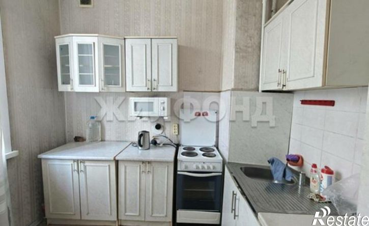 2-комн квартира ул Пермитина, 1,  д. 1
