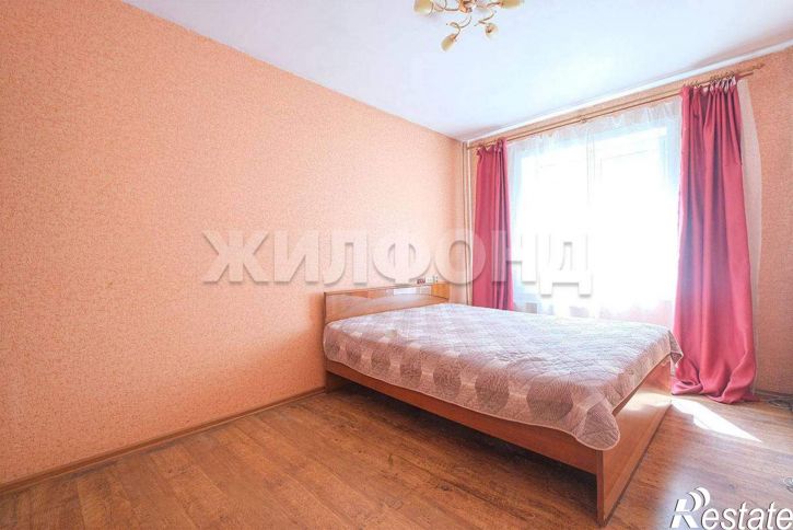 2-комн квартира Толстого улица, д.3