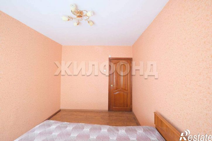 2-комн квартира Толстого улица, д.3