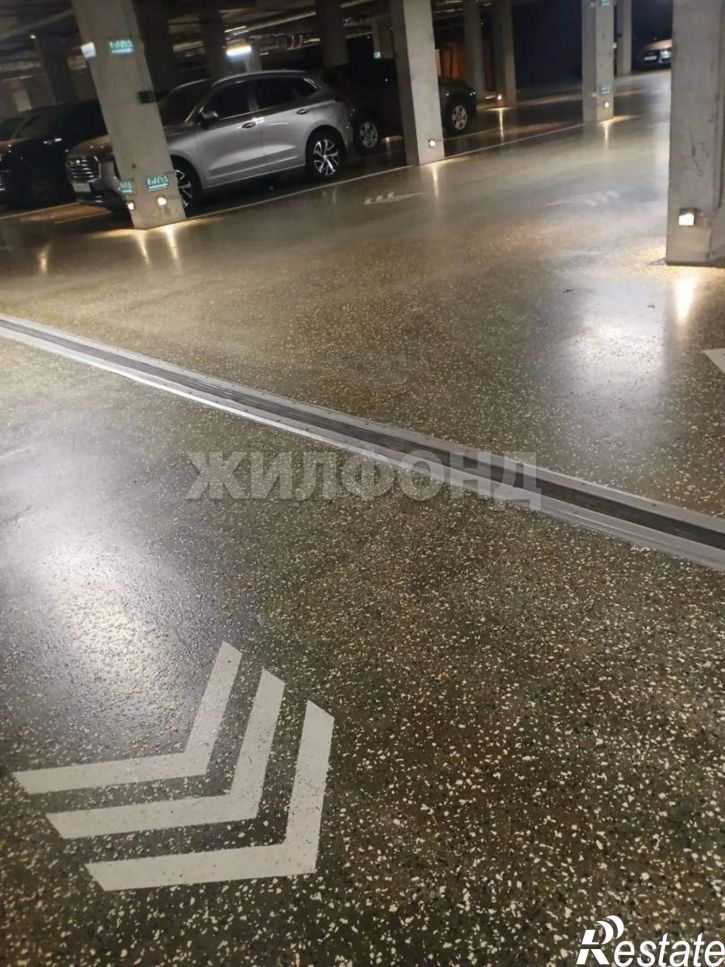 Гараж/парковка Никитина улица, д.10