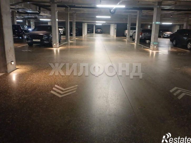 Гараж/парковка Никитина улица, д.10