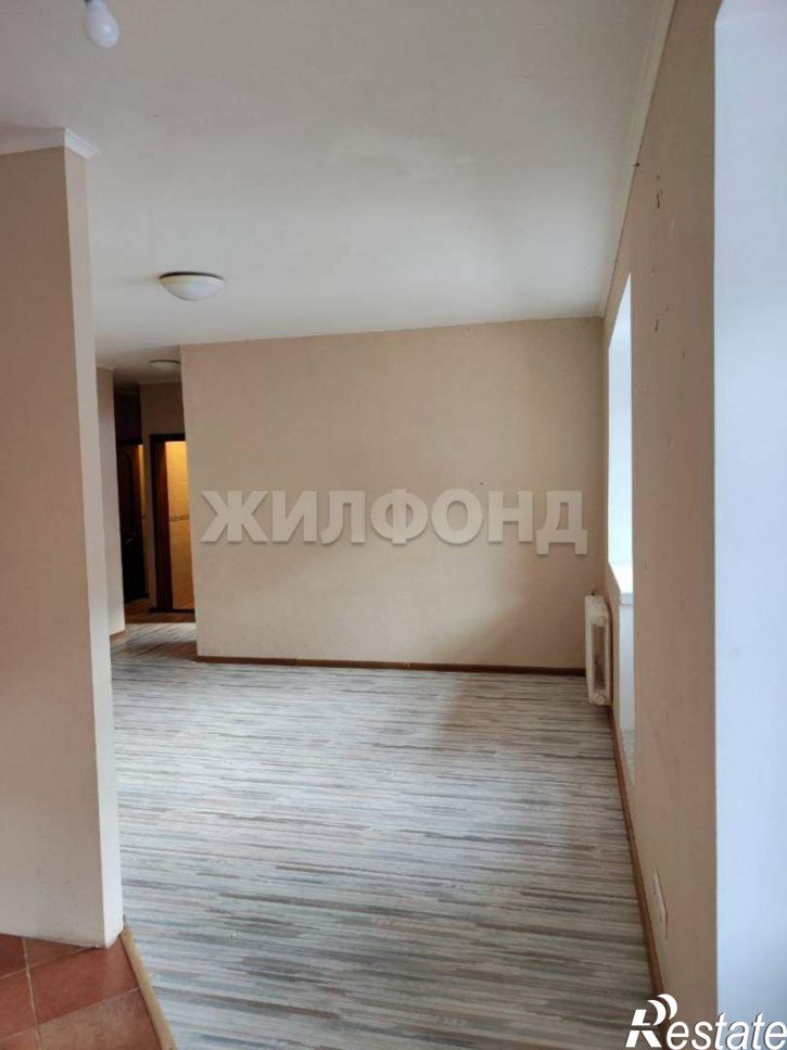 4-комн квартира Троллейная улица, д.9