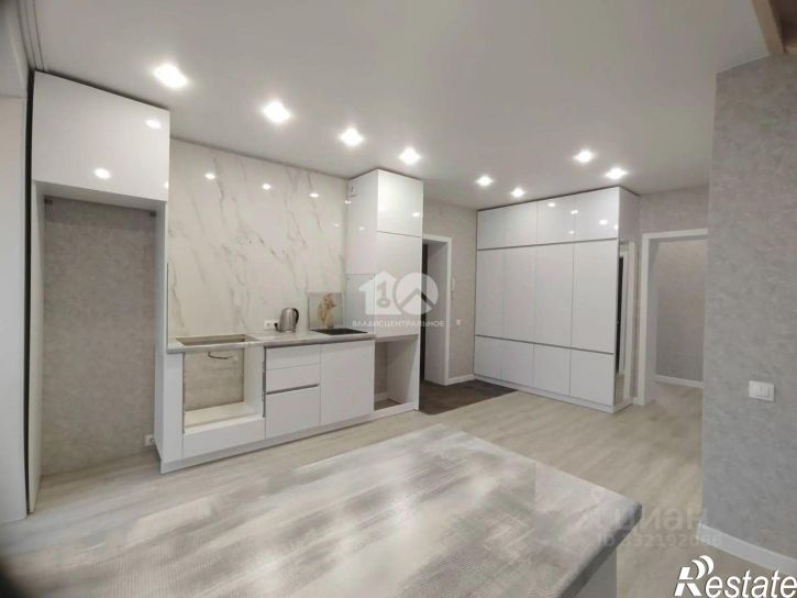4-комн квартира Красный пр-кт, 323/4,  д. 323/4