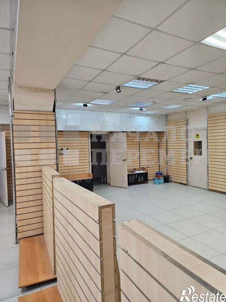 Торговое помещение Бориса Богаткова ул, 206