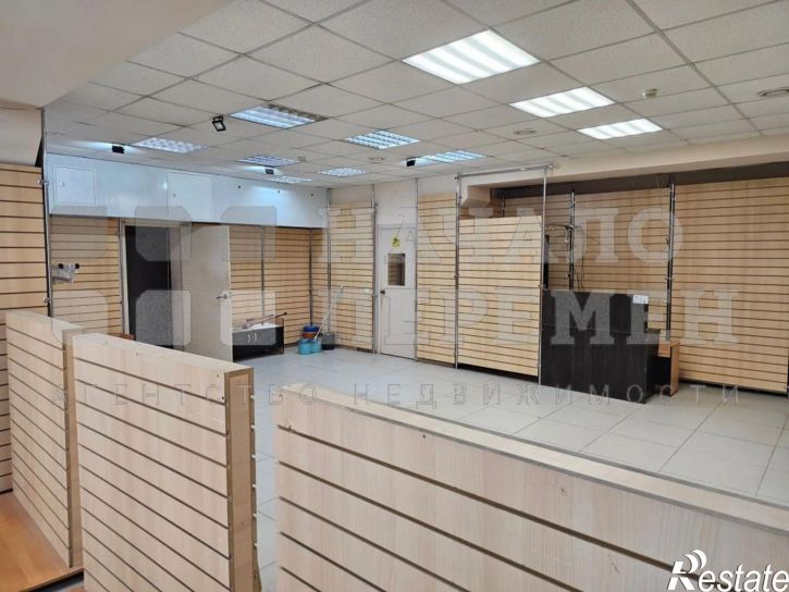 Торговое помещение Бориса Богаткова ул, 206