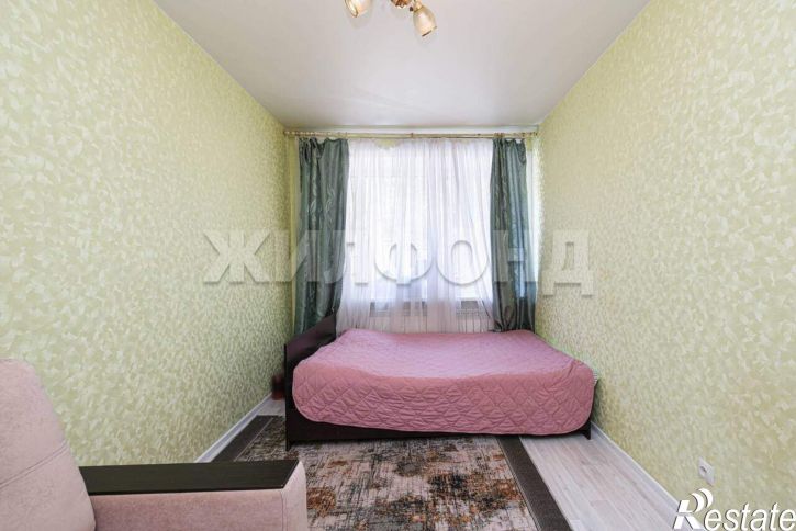 2-комн квартира Блюхера улица, д.13