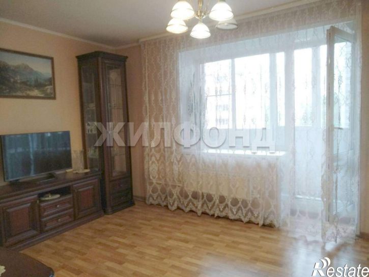 3-комн квартира Троллейная улица, д.7