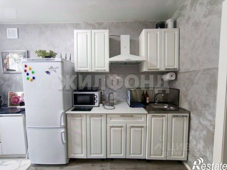 Комната ул Петухова, 12/2,  д. 12/2