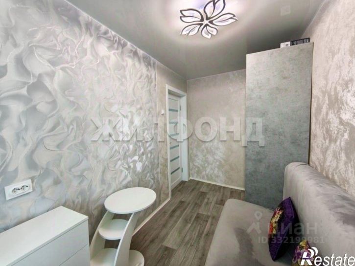 Комната ул Петухова, 12/2,  д. 12/2