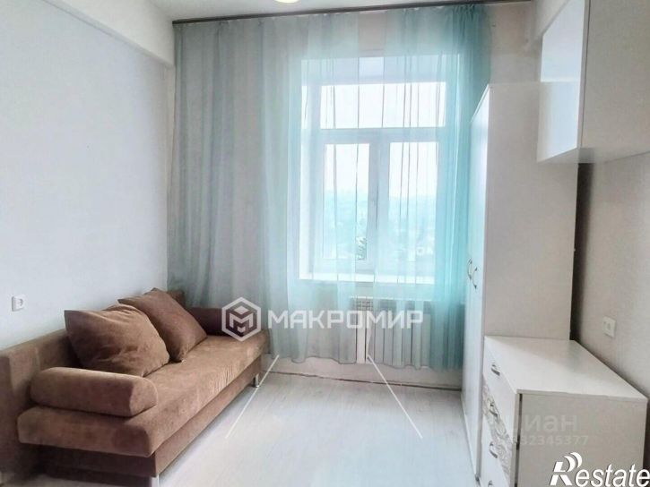 Комната пр-кт Дзержинского, 42,  д. 42