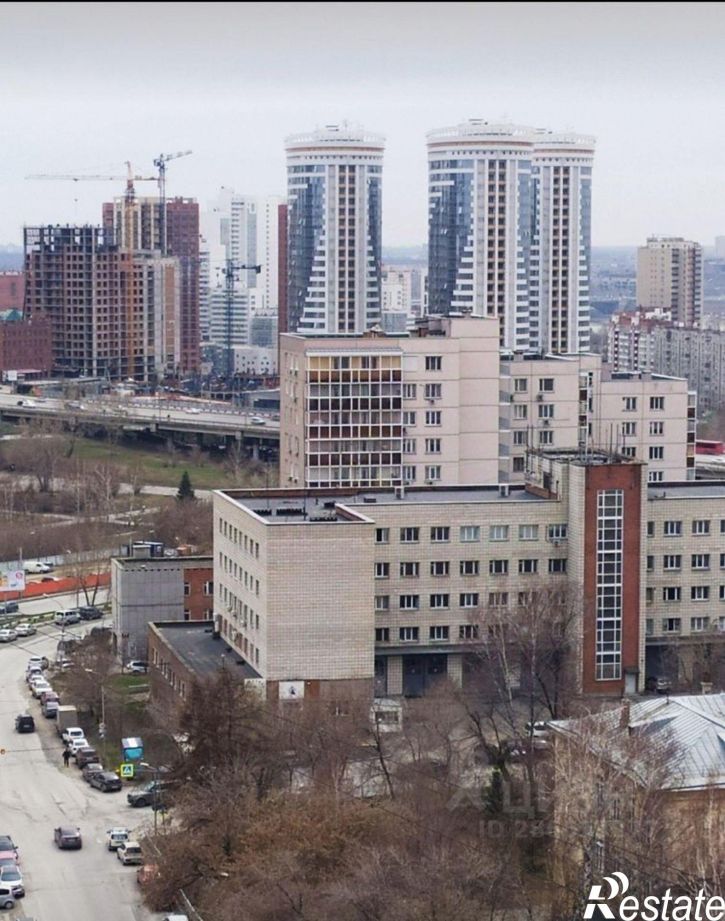 Гараж/парковка ул Коммунистическая, 77,  д. 77
