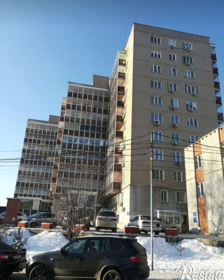 Гараж/парковка ул Коммунистическая, 77,  д. 77