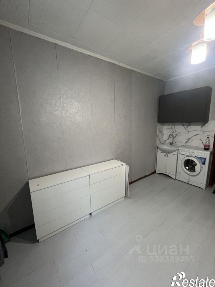 Комната ул Твардовского, 8,  д. 8