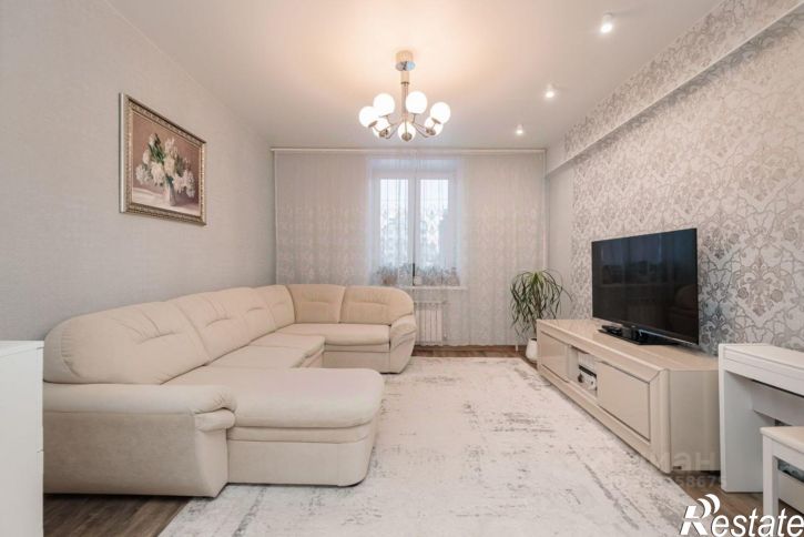 3-комн квартира ул Крылова, 2,  д. 2