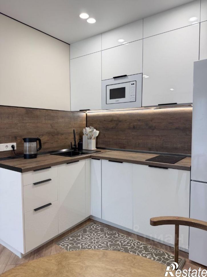 2-комн квартира ул Ясный Берег, 30/1,  д. 30/1